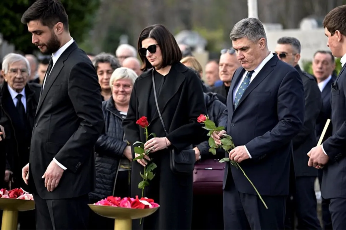 FOTO: Pokopan Milanovićev punac, Hercegovac! Od njega se oprostili Rojs, Mesić, Kusić...