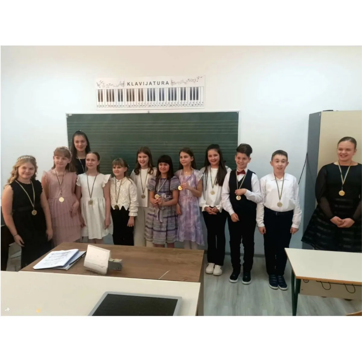 Klara Kvesić i Nika Filipović najbolje na klaviru! Osvojile prvu nagradu na međunarodnom natjecanju! 4