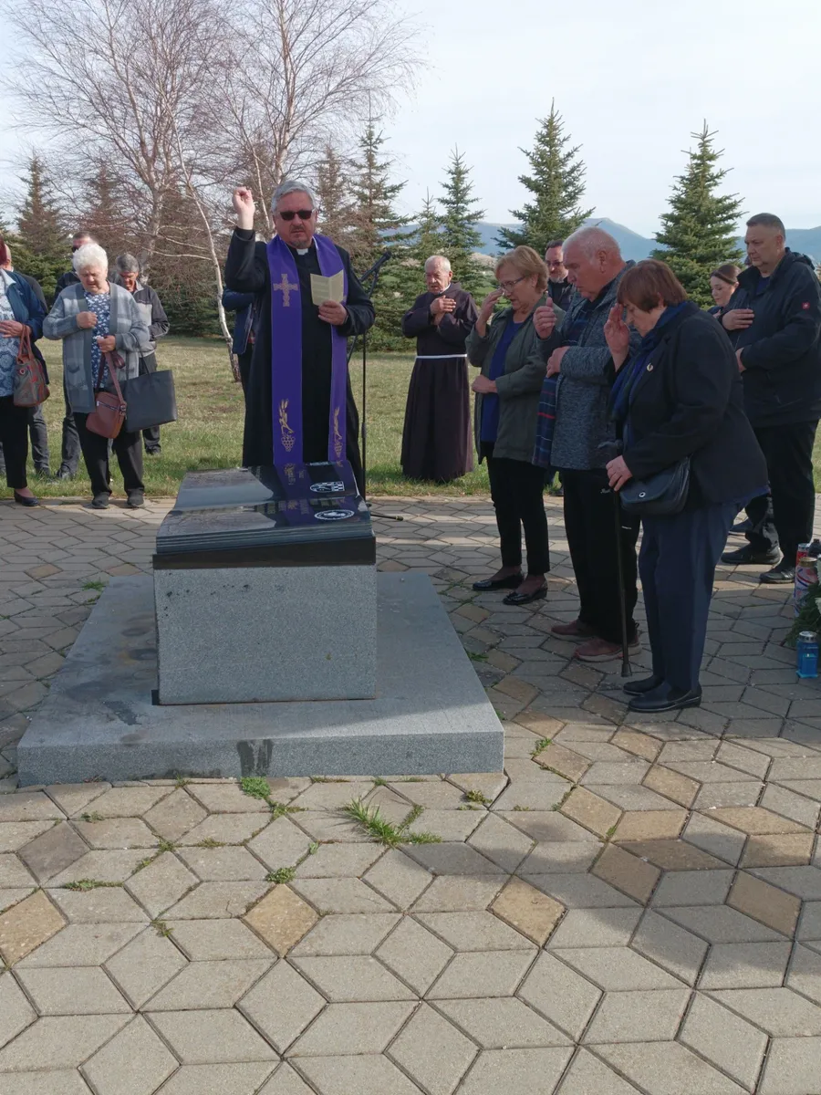 Kupres - Obilježena 32. obljetnica stradanja, otkriven i novi spomenik FOTO 3