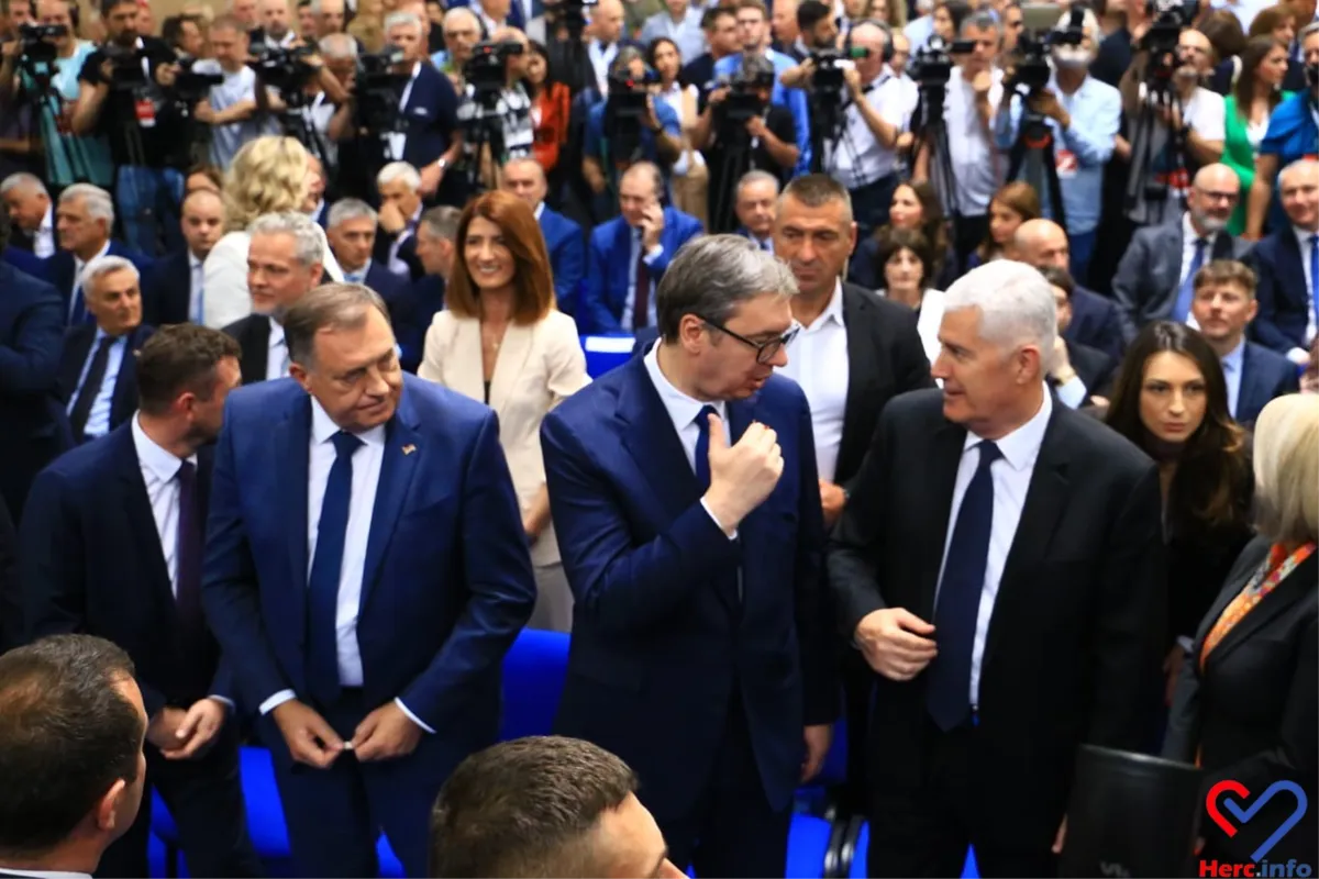 FOTO: Otvoren je 25. Međunarodni sajam u Mostaru! Plenković održao govor! Šalju se snažne poruke  23