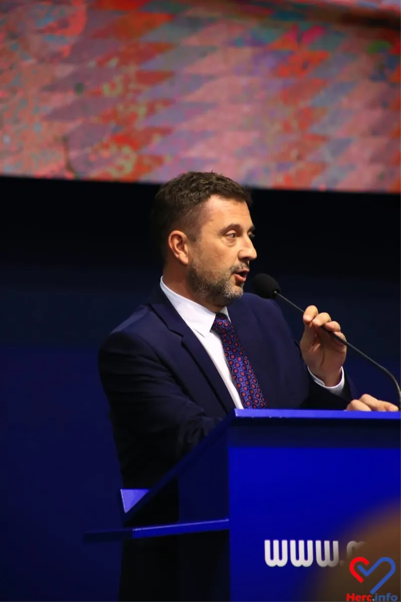 FOTO: Otvoren je 25. Međunarodni sajam u Mostaru! Plenković održao govor! Šalju se snažne poruke  25