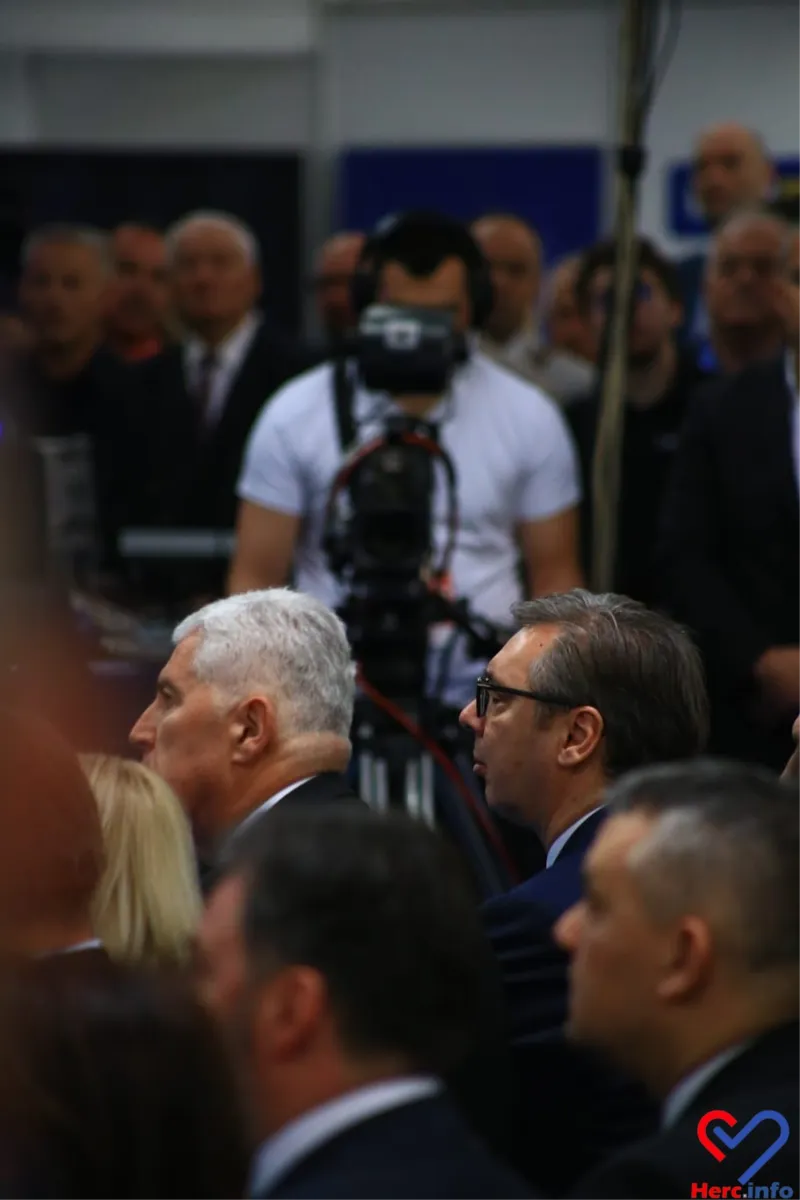 FOTO: Otvoren je 25. Međunarodni sajam u Mostaru! Plenković održao govor! Šalju se snažne poruke  4