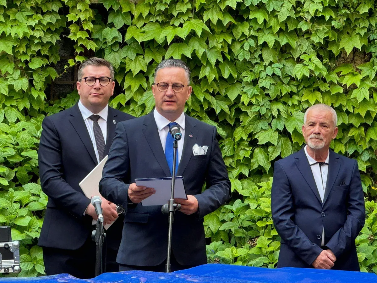 Povijesni trenutak: Svečano otvoren paviljon BiH na Venecijanskom bijenalu s projektom ''Mjera mora'' autora Stjepana Skoke 3