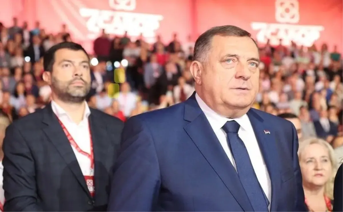 Dodik: Neće biti rata, ali ako treba braniti RS sin Igor i ja bit ćemo na prvoj liniji! Dajem vam 2 milijarde KM da se raziđemo!