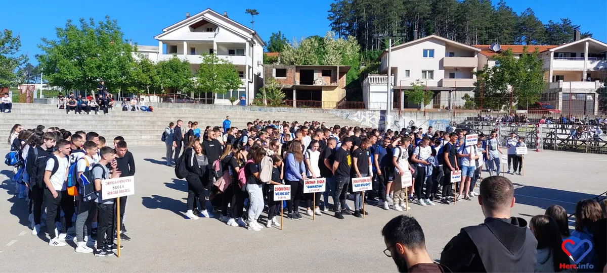 FOTO: Gruđani uspješni na Županijskim igrama! Zlato u nogometu, šahu, rukometu, košarci... 11