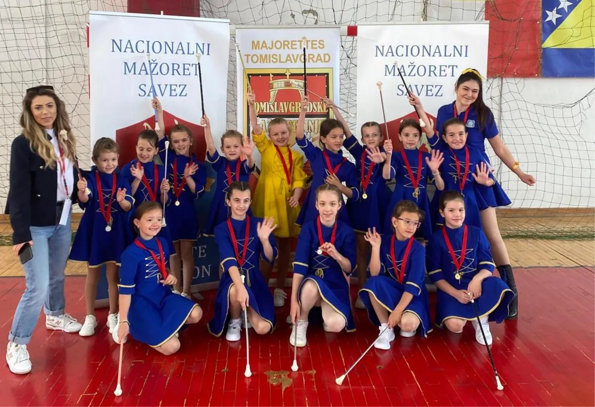 FOTO: Zlato, srebra, bronce za GRUDE! Mažoretkinje izvrsnim nastupila pobrale medalje na VI. Nacionalnom prvenstvu BiH! 2