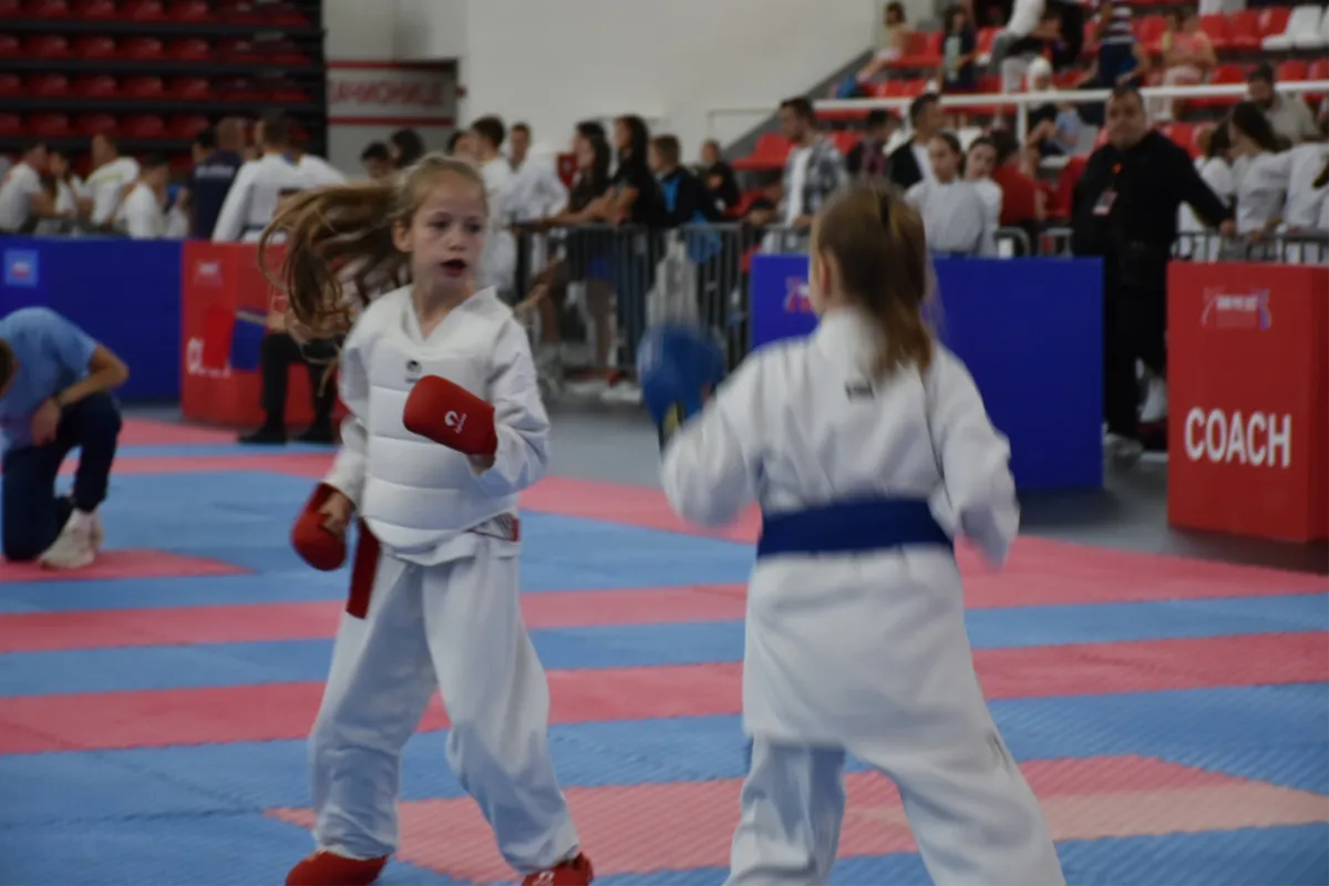 Nika Leonarda Andrijanić zlatna na Međunarodnom karate turniru ''Slavija open'' FOTO 5