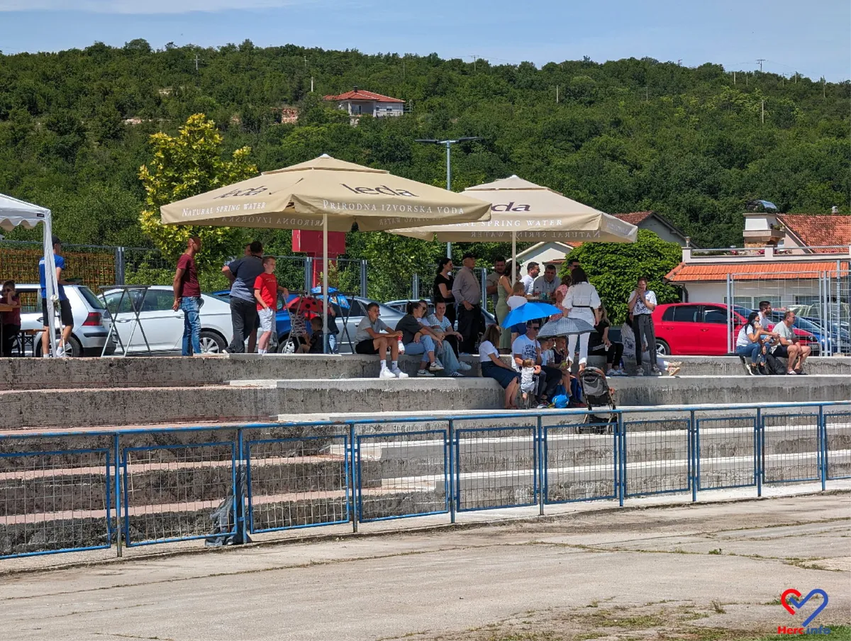 FOTO: Memorijalni turnir u čast Miša i Dine okupio u Grudama stotine djece iz BiH, Dalmacije... 29