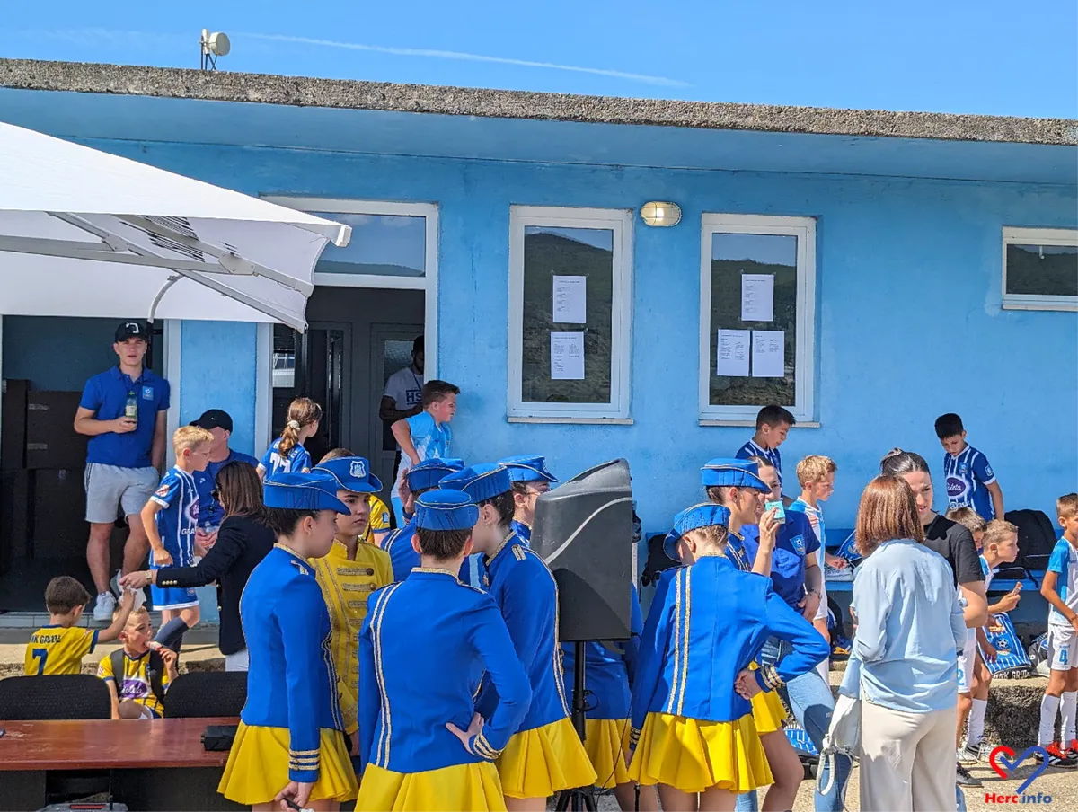 FOTO: Memorijalni turnir u čast Miša i Dine okupio u Grudama stotine djece iz BiH, Dalmacije... 3