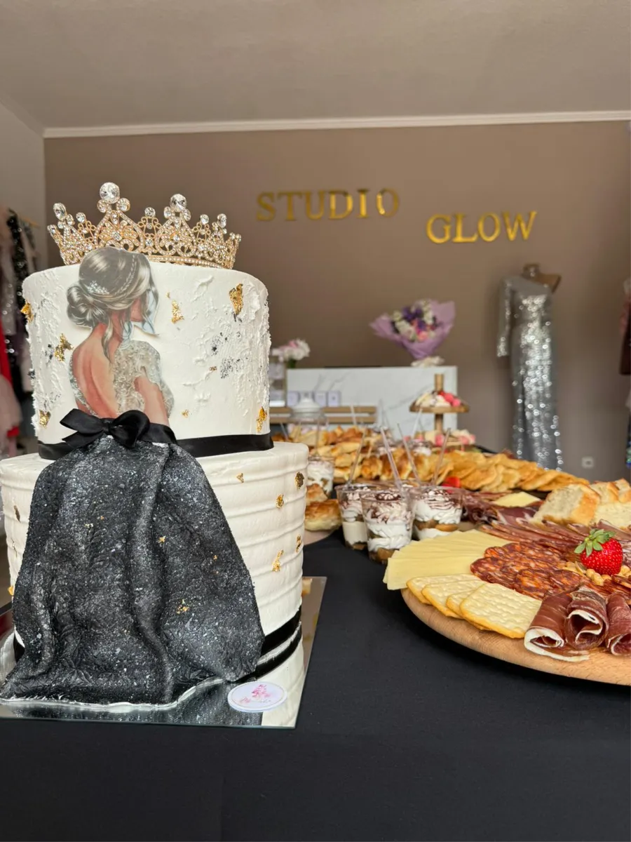 FOTO/VIDEO: Ljubica Ančić otvorila Studio Glow u Posušju! Haljine, torbice, nakit... ostavljaju bez daha  3