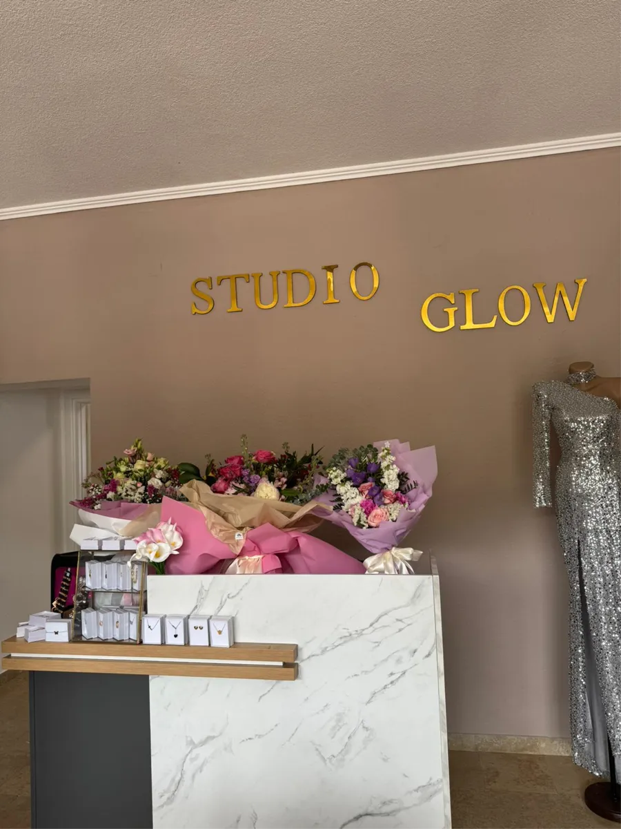 FOTO/VIDEO: Ljubica Ančić otvorila Studio Glow u Posušju! Haljine, torbice, nakit... ostavljaju bez daha  4