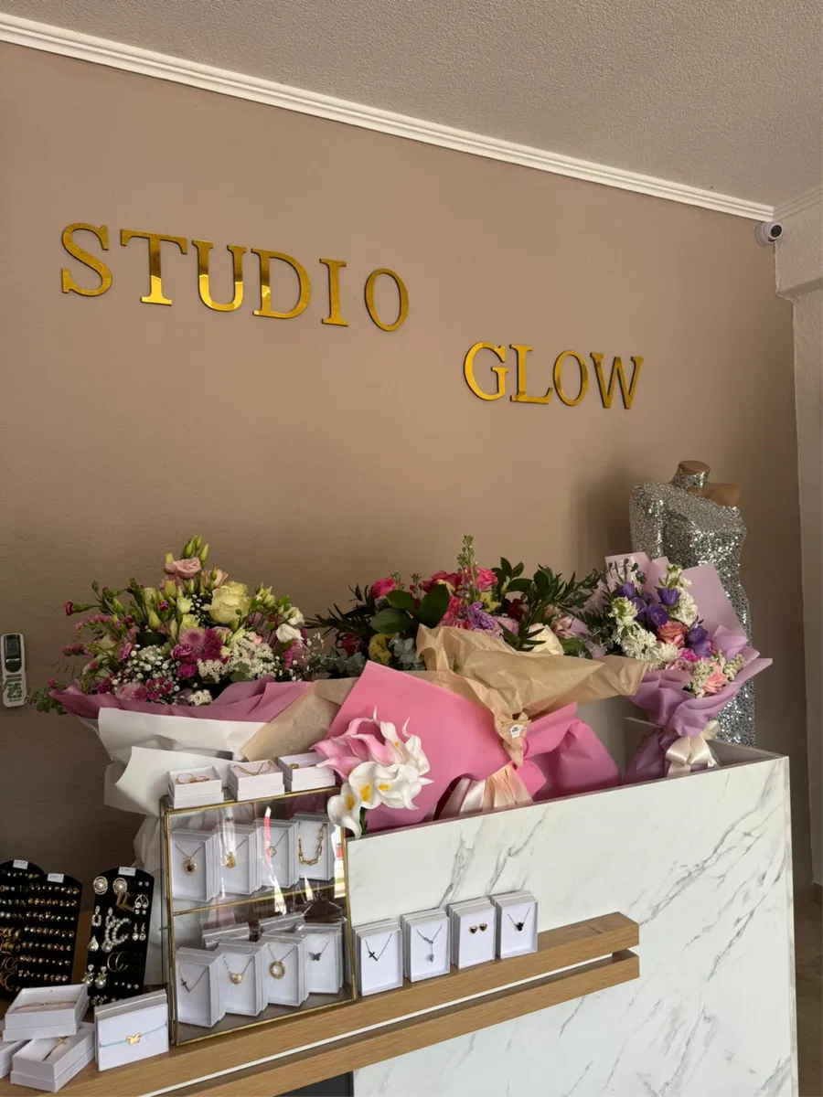 FOTO/VIDEO: Ljubica Ančić otvorila Studio Glow u Posušju! Haljine, torbice, nakit... ostavljaju bez daha  5