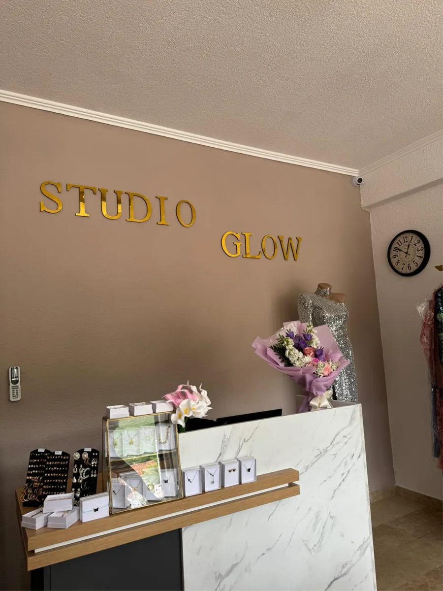 FOTO/VIDEO: Ljubica Ančić otvorila Studio Glow u Posušju! Haljine, torbice, nakit... ostavljaju bez daha  9