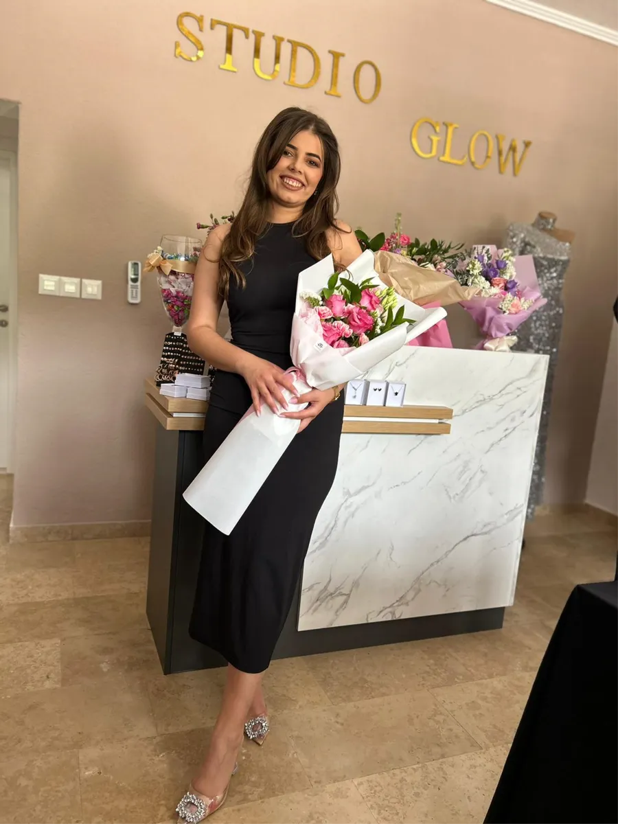 FOTO/VIDEO: Ljubica Ančić otvorila Studio Glow u Posušju! Haljine, torbice, nakit... ostavljaju bez daha  18