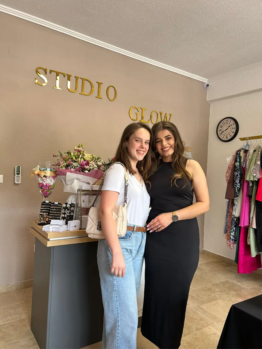FOTO/VIDEO: Ljubica Ančić otvorila Studio Glow u Posušju! Haljine, torbice, nakit... ostavljaju bez daha  29