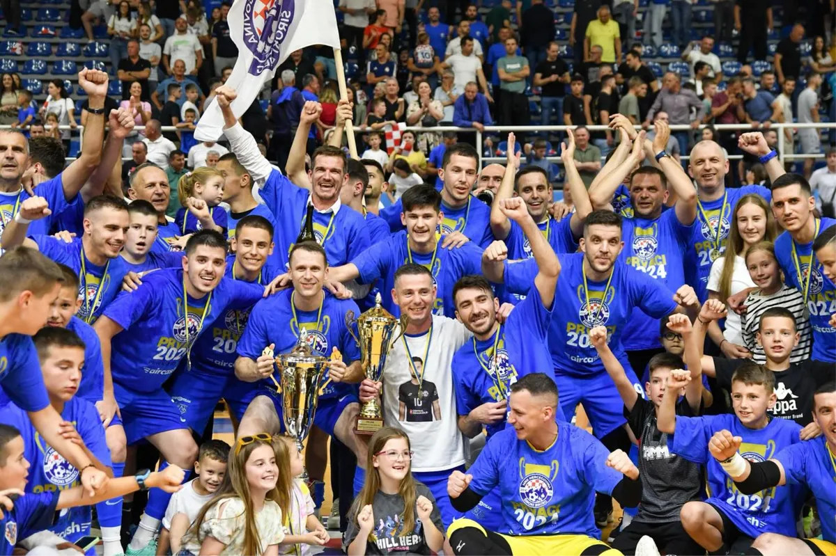 Ivanković, Ćorluka i Peko, svak po jedan u mrežu zaštek'o.