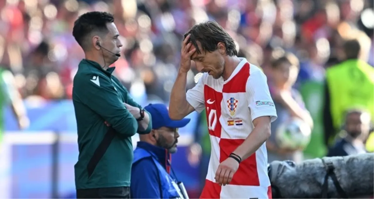 Debakl je iza nas, Hrvatska se sada mora spustiti na zemlju i zaigrati svoju igru!