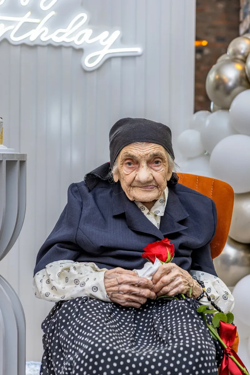 FOTO: Anđa Leko proslavila stoti rođendan! Molitva i rad obilježili su njen život 13