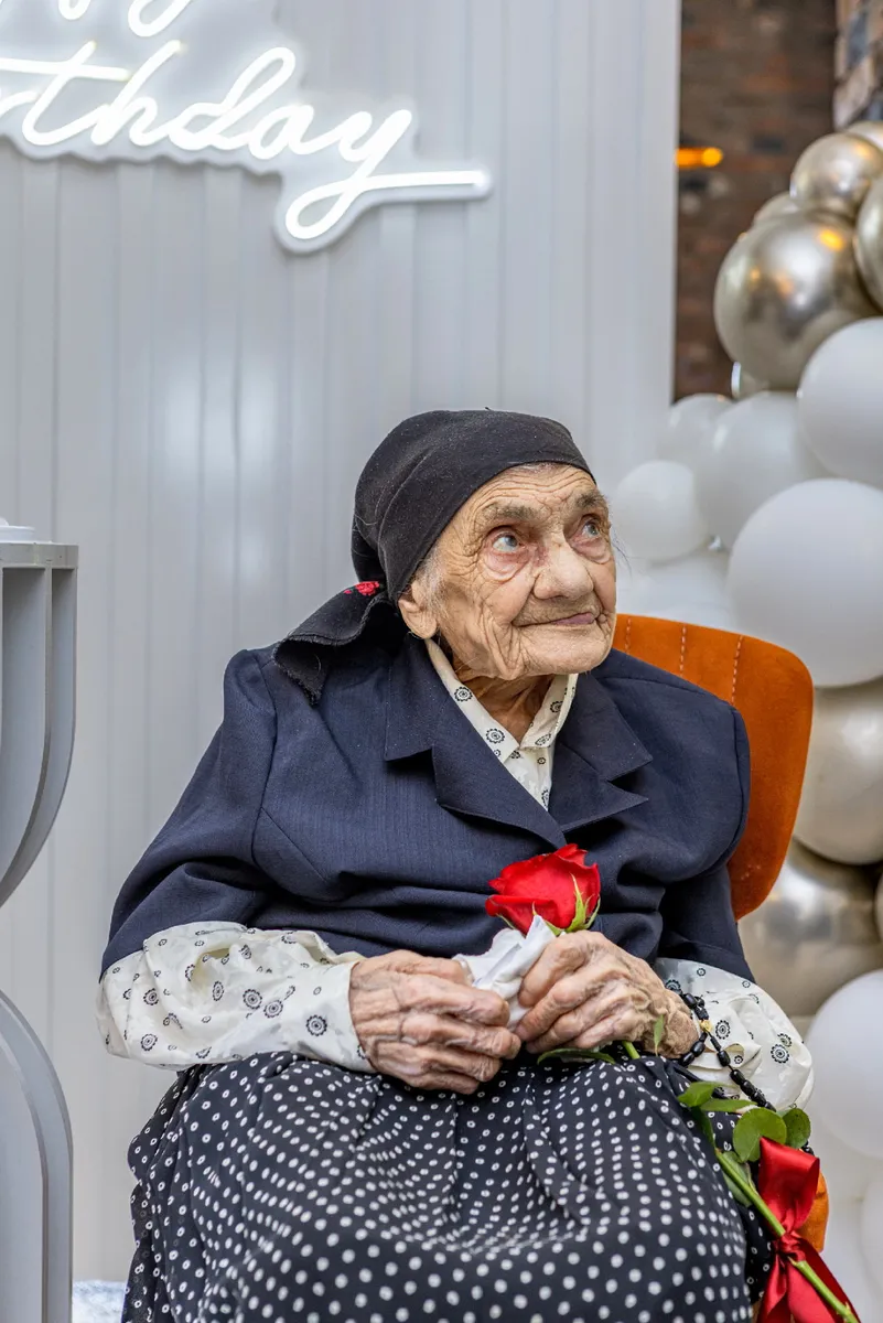 FOTO: Anđa Leko proslavila stoti rođendan! Molitva i rad obilježili su njen život 14