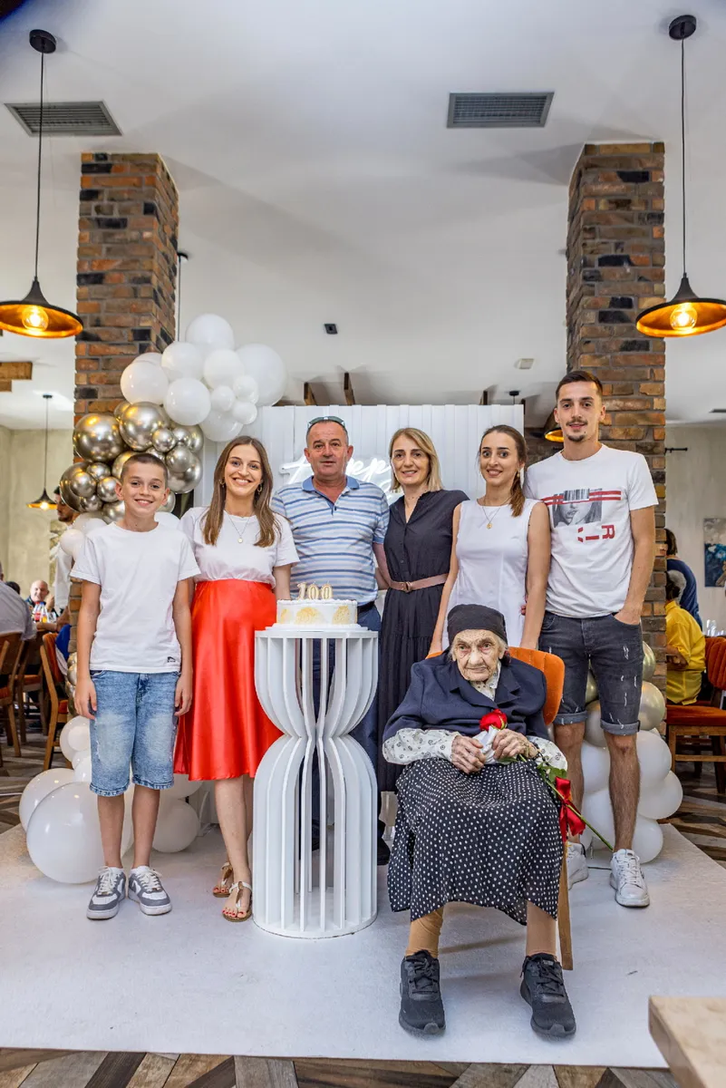 FOTO: Anđa Leko proslavila stoti rođendan! Molitva i rad obilježili su njen život 19