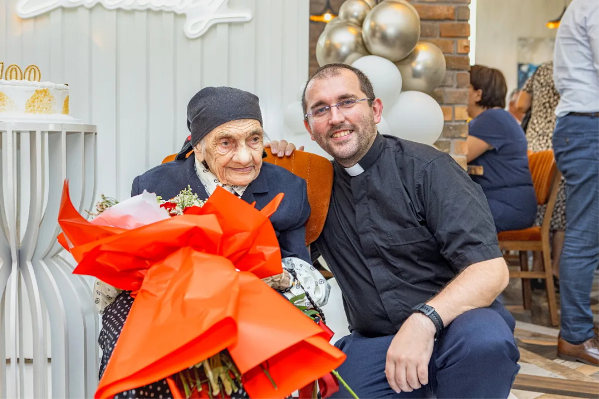 FOTO: Anđa Leko proslavila stoti rođendan! Molitva i rad obilježili su njen život 37