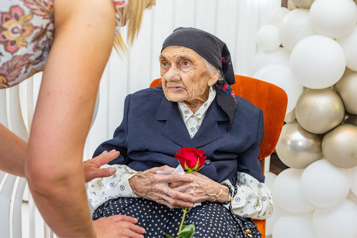 FOTO: Anđa Leko proslavila stoti rođendan! Molitva i rad obilježili su njen život 41
