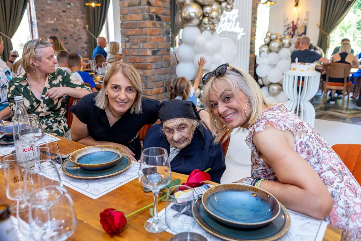 FOTO: Anđa Leko proslavila stoti rođendan! Molitva i rad obilježili su njen život 50