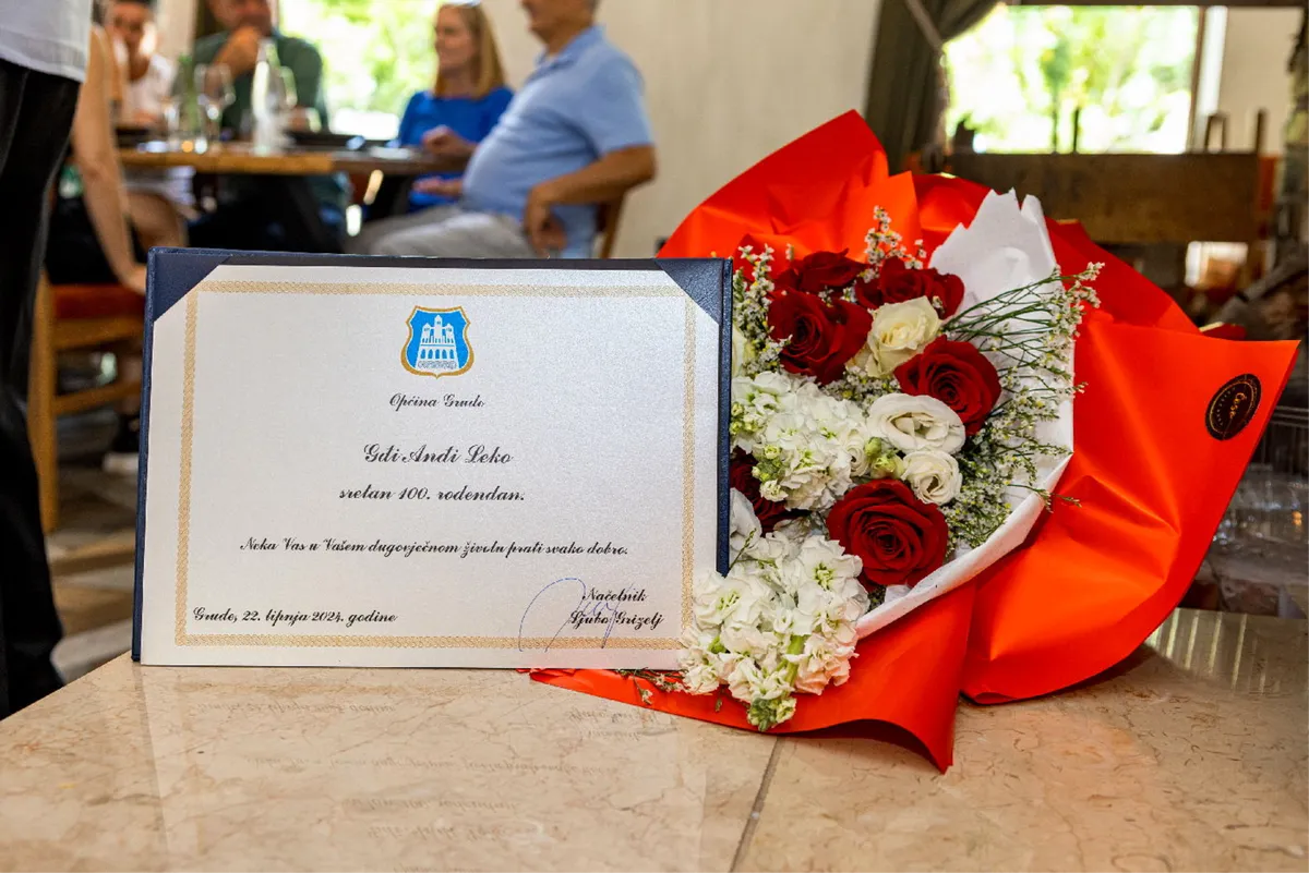 FOTO: Anđa Leko proslavila stoti rođendan! Molitva i rad obilježili su njen život 52