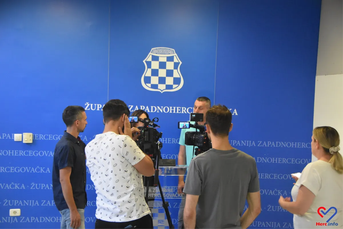 POVIJESNI DOGOVOR U ZHŽ-U! Ministrica Perić se dogovorila sa Sindikatom, novim ugovorom ZHŽ u rangu sa Sarajevom 3