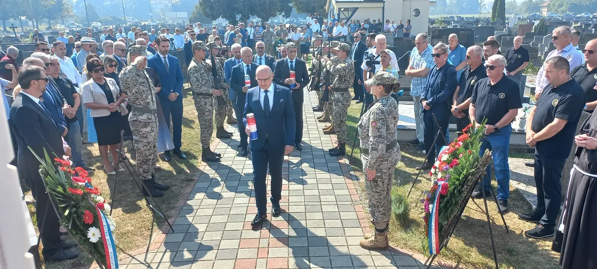 FOTO: 31 je godina od progona i zločina nad Hrvatima Bugojna, i danas se traga za tijelima 15 logoraša 1