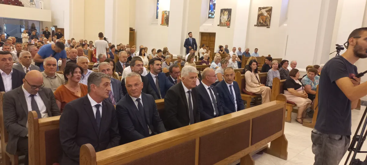 FOTO: 31 je godina od progona i zločina nad Hrvatima Bugojna, i danas se traga za tijelima 15 logoraša 5