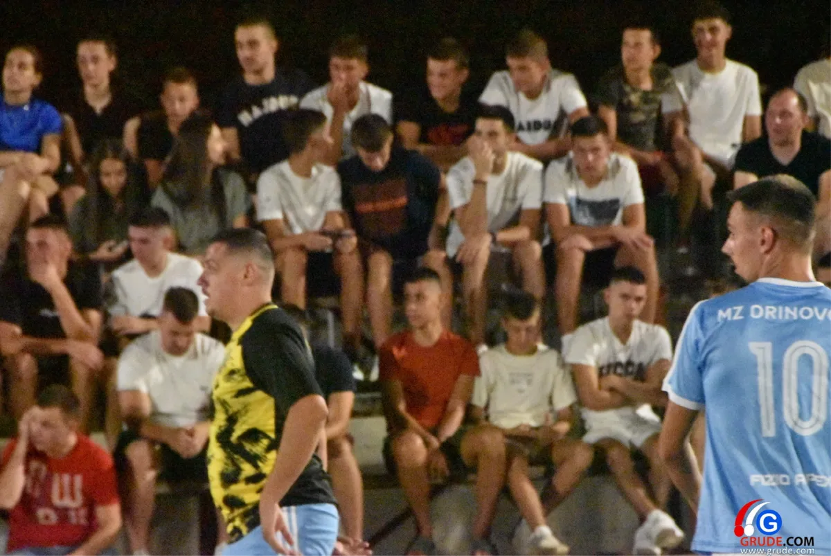 FOTO: Slavlje Drinovaca i Pešije za kraj natjecanja po skupinama! Večeras nokaut faza i 4 poslastice koje će odrediti sudionike završne večeri 26