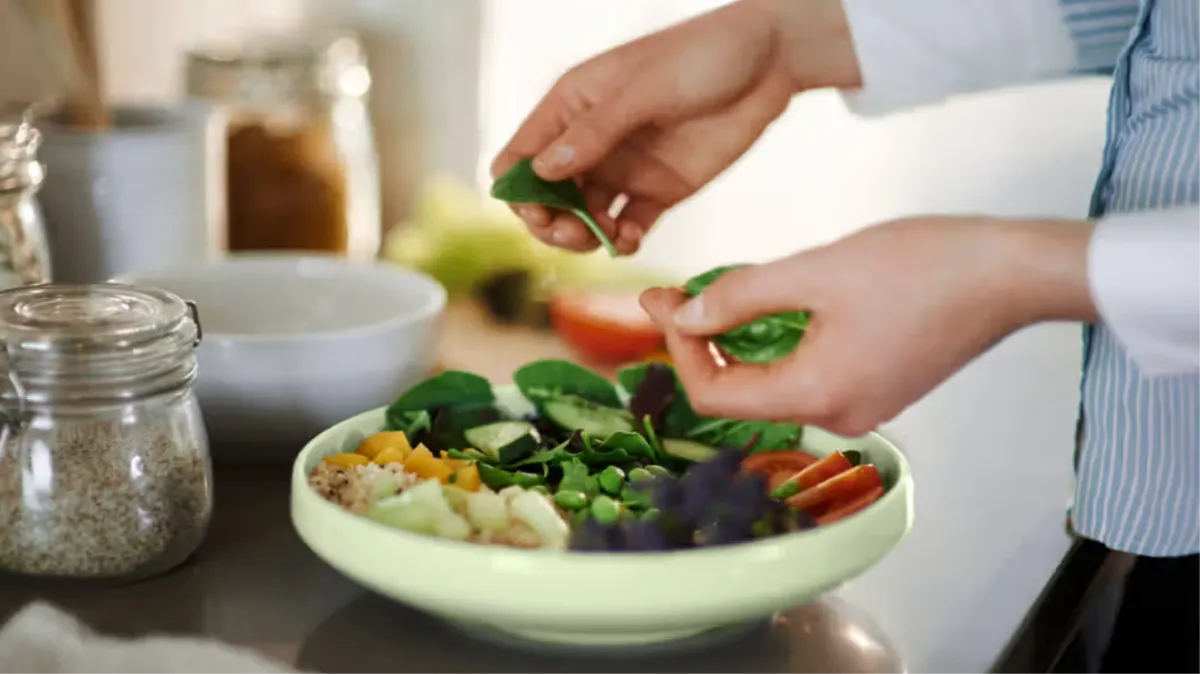Zaustavlja krvarenje, čuva kosti, štiti od raka i riznica je vitamina K... Ovo povrće uvrstite u svakodnevnu prehranu