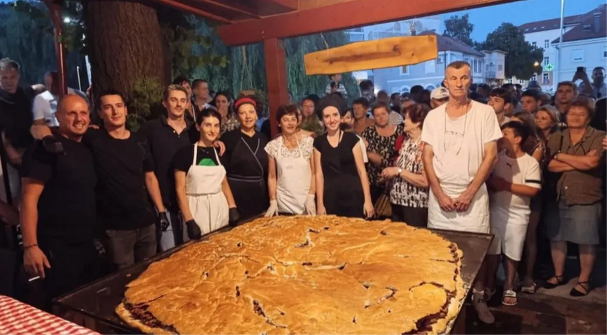 Livno postavilo novi rekord po broju ćevapa u jednoj lepinji