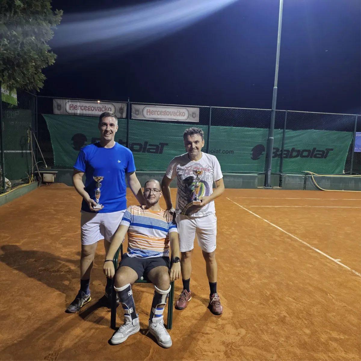 FOTO - Završen 12. LOVRIN CUP 2024. u organizaciji TK Grude! Bivši trener Dinama Zoran Mamić slavio u paru s Brkićem 7