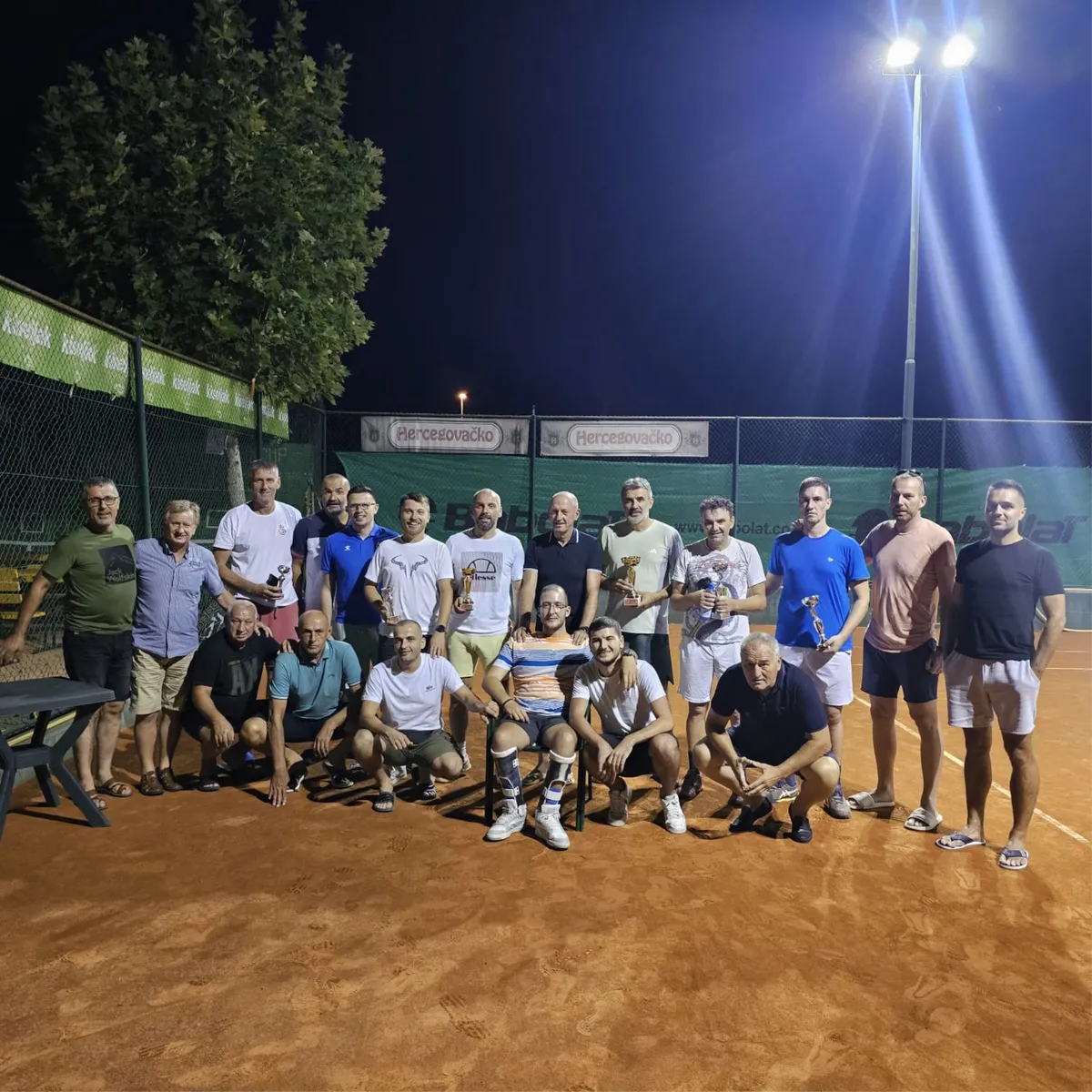 FOTO - Završen 12. LOVRIN CUP 2024. u organizaciji TK Grude! Bivši trener Dinama Zoran Mamić slavio u paru s Brkićem 6