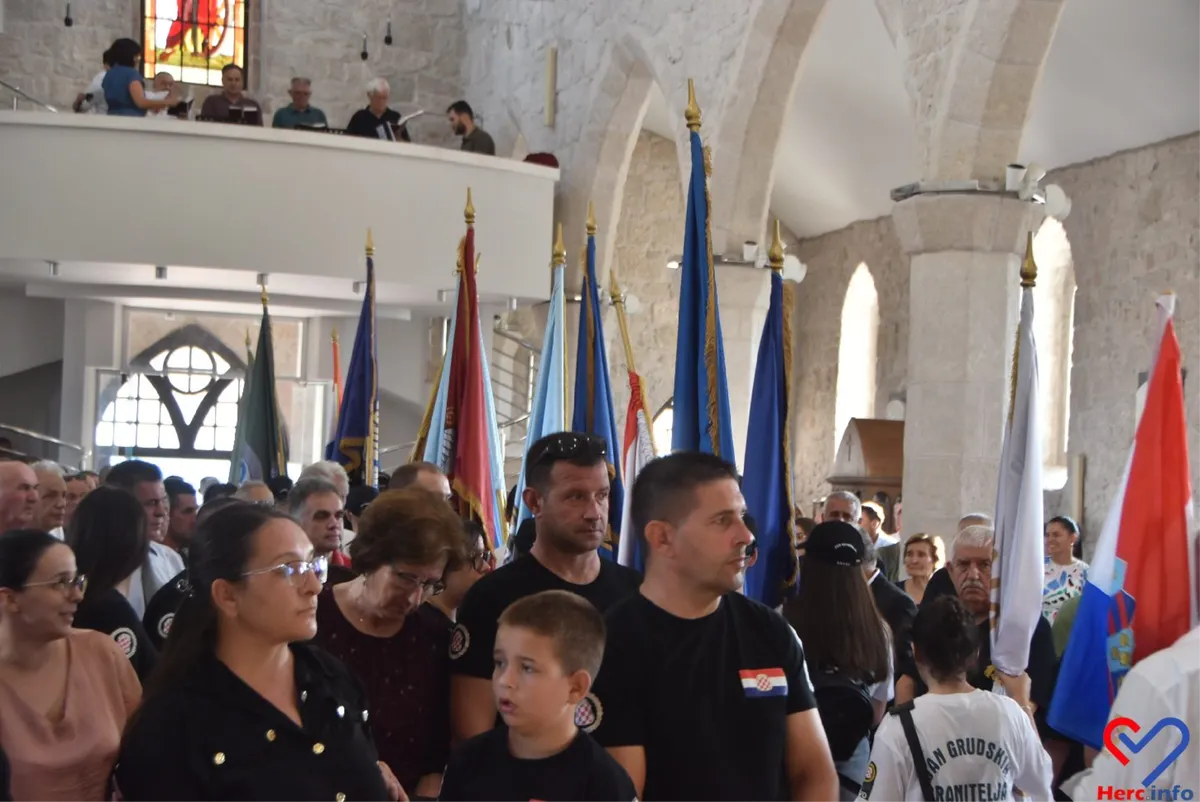 FOTO: Grude obilježile Dan branitelja i Herceg Bosne, čestitku uputio general Ante Gotovina 99