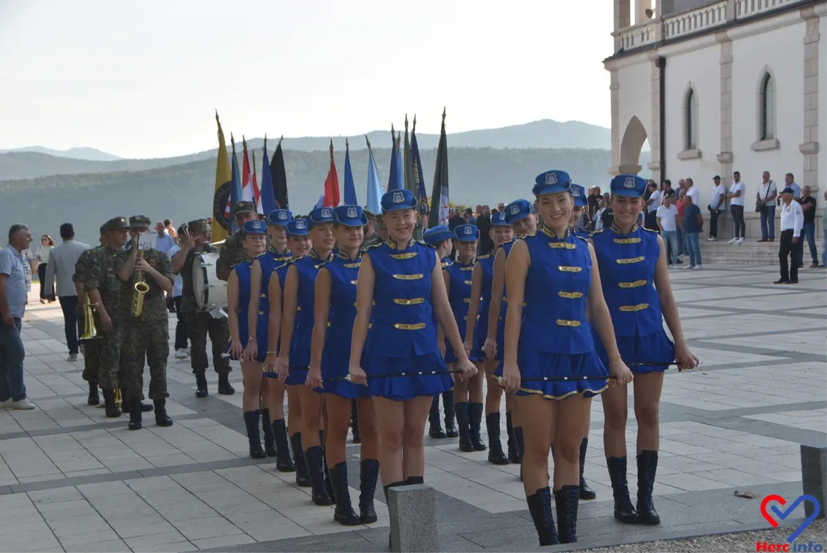 FOTO: Grude obilježile Dan branitelja i Herceg Bosne, čestitku uputio general Ante Gotovina 101
