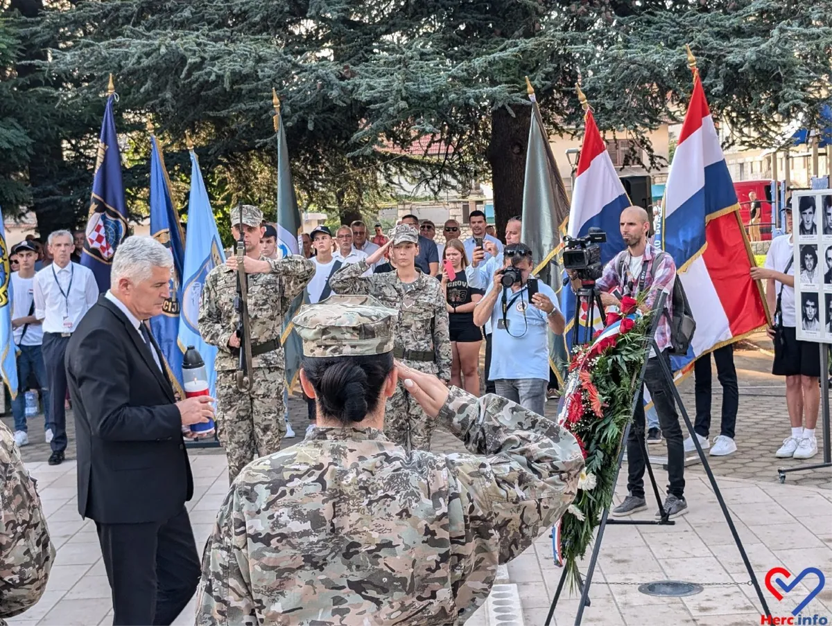 FOTO: Grude obilježile Dan branitelja i Herceg Bosne, čestitku uputio general Ante Gotovina 129