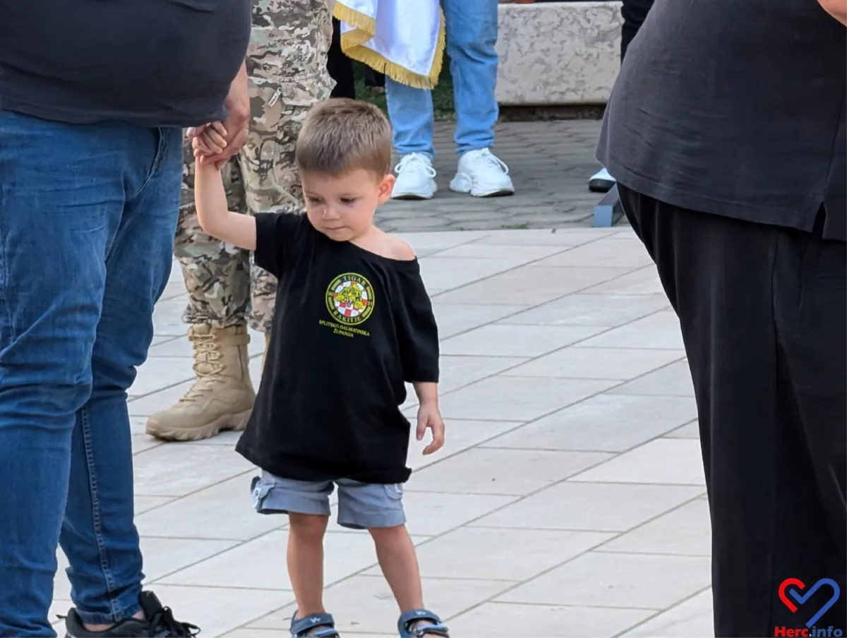 FOTO: Grude obilježile Dan branitelja i Herceg Bosne, čestitku uputio general Ante Gotovina 139