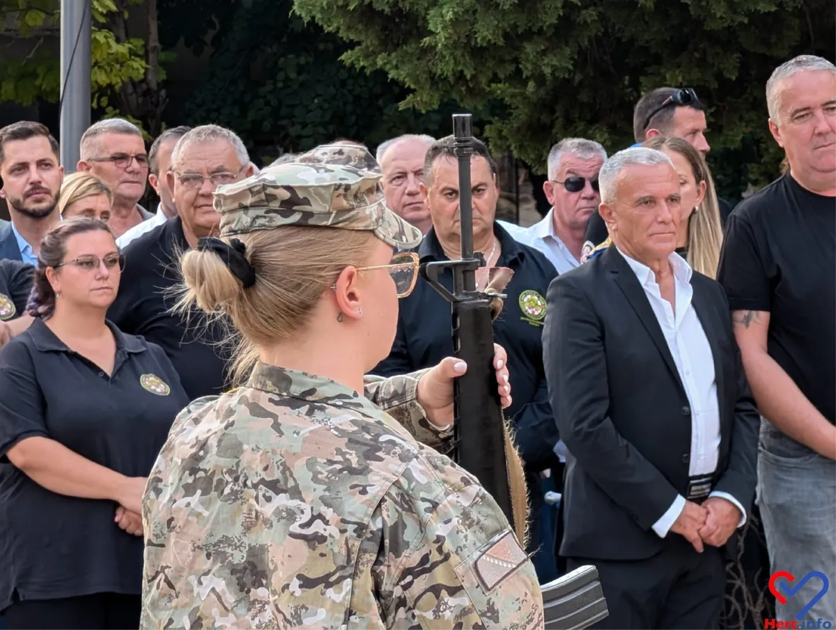 FOTO: Grude obilježile Dan branitelja i Herceg Bosne, čestitku uputio general Ante Gotovina 140