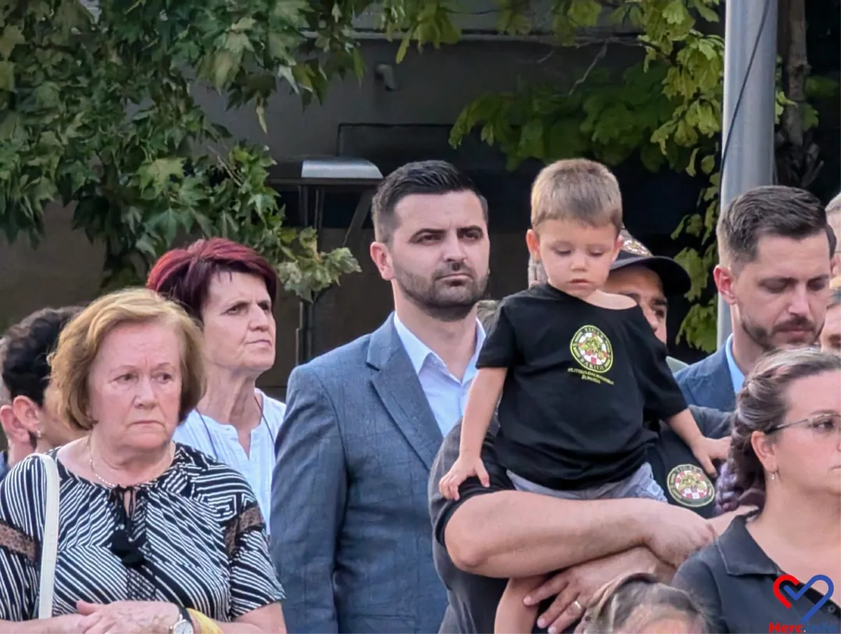 FOTO: Grude obilježile Dan branitelja i Herceg Bosne, čestitku uputio general Ante Gotovina 142