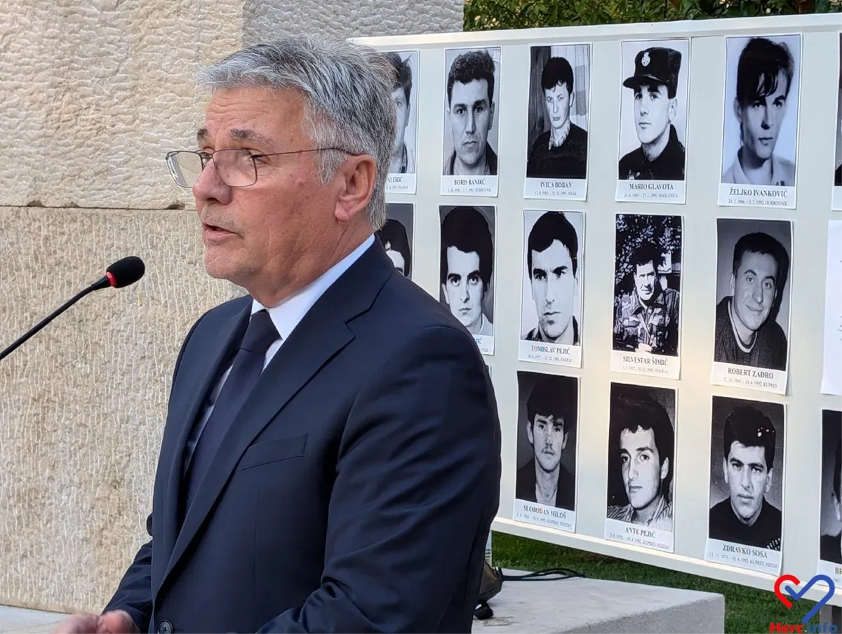 FOTO: Grude obilježile Dan branitelja i Herceg Bosne, čestitku uputio general Ante Gotovina 159