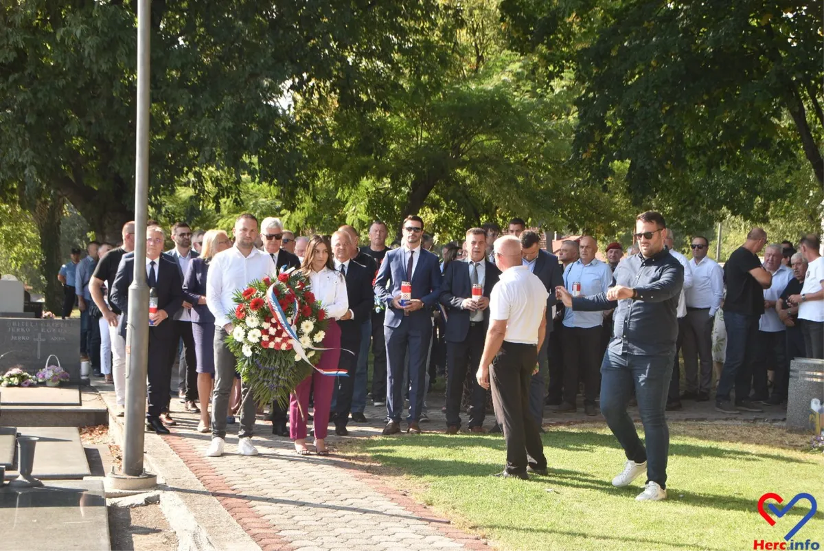 FOTO: Grude obilježile Dan branitelja i Herceg Bosne, čestitku uputio general Ante Gotovina 2