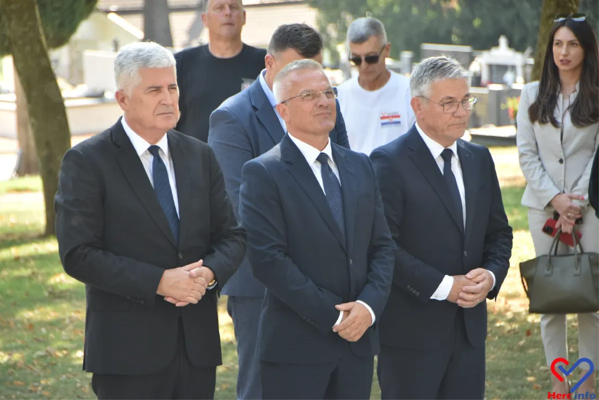 FOTO: Grude obilježile Dan branitelja i Herceg Bosne, čestitku uputio general Ante Gotovina 22