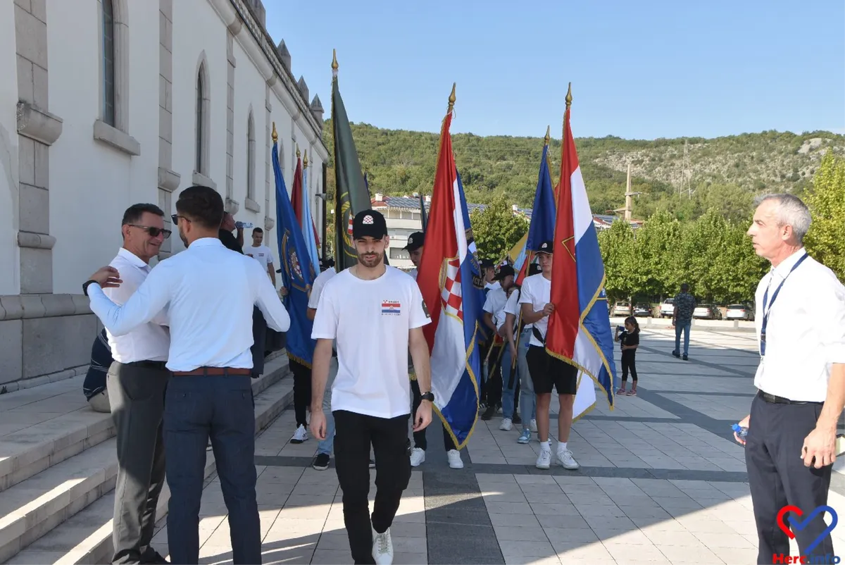FOTO: Grude obilježile Dan branitelja i Herceg Bosne, čestitku uputio general Ante Gotovina 28