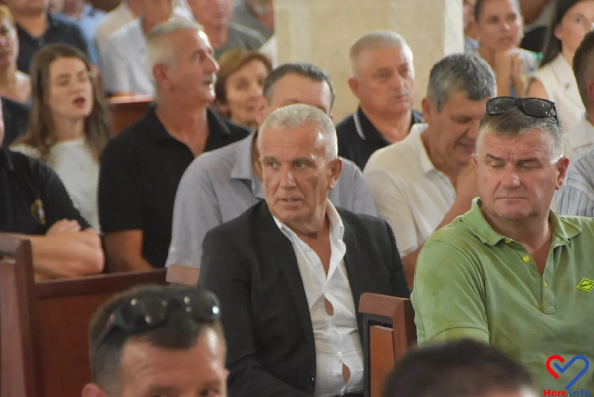 FOTO: Grude obilježile Dan branitelja i Herceg Bosne, čestitku uputio general Ante Gotovina 70