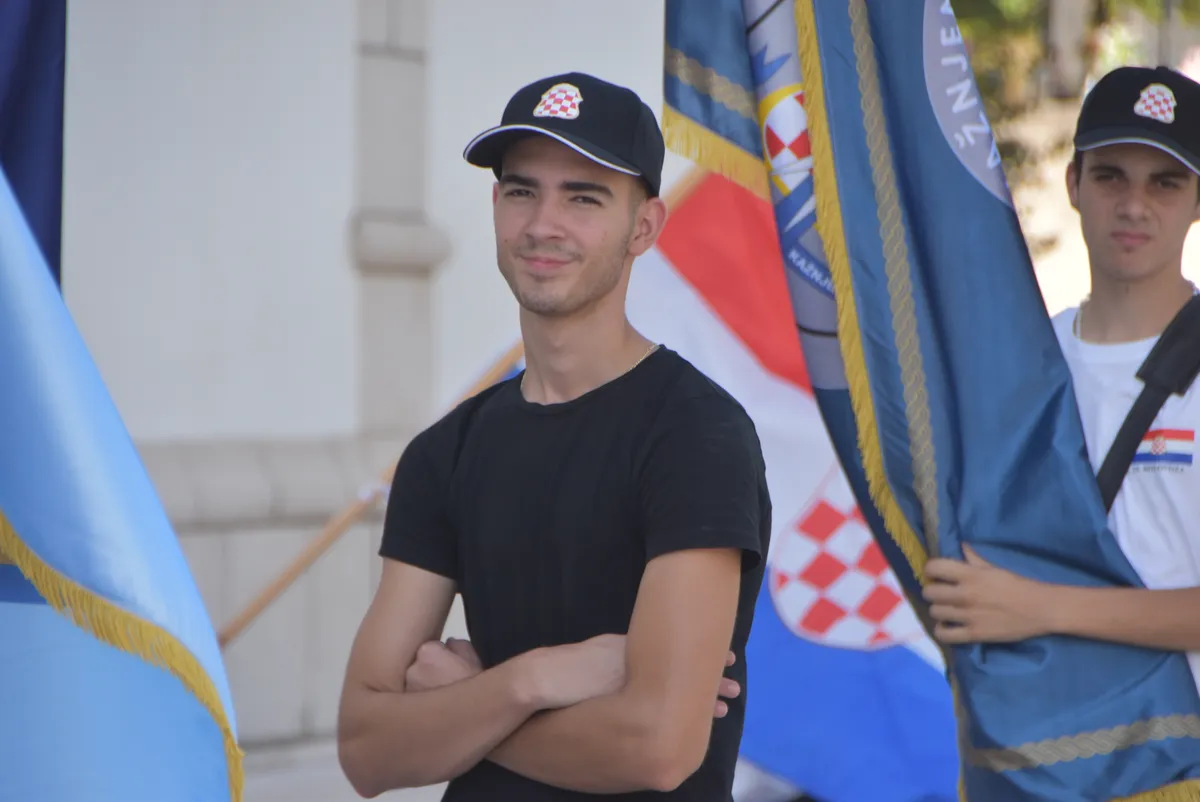 Dobra duša nebu putuje - naš Ante. Barjak si ponio u Gospodinove, rajske dvore