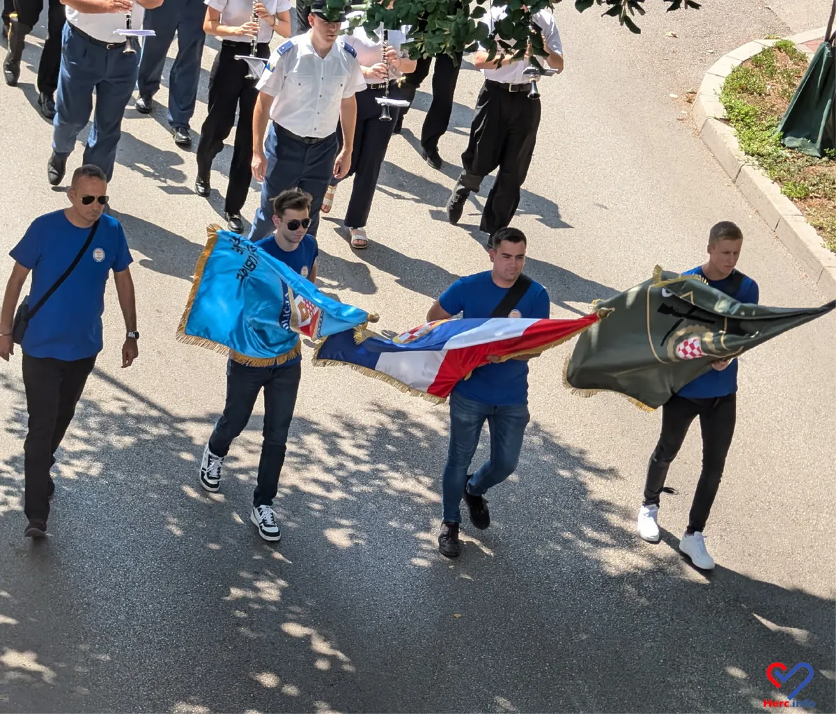 FOTO: Mimohod povodom obljetnice nositelja ratnih odličja HVO-a u Mostaru 1