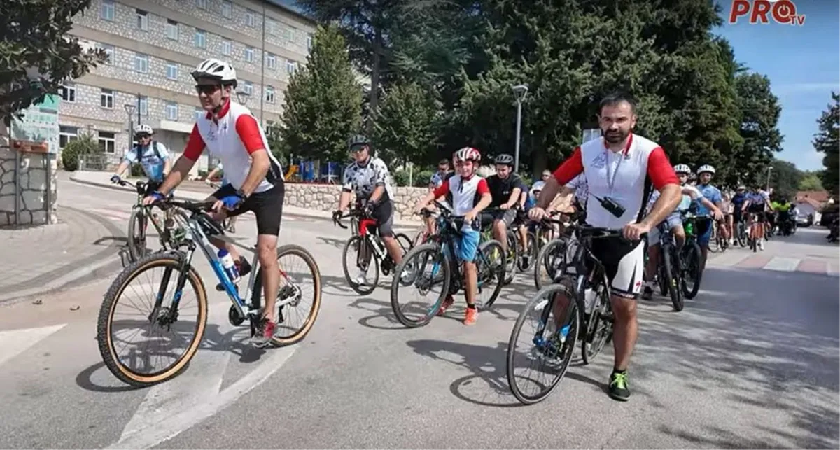 Biciklisti uživali u tradicionalnoj biciklijadi od Gruda do Drinovaca VIDEO